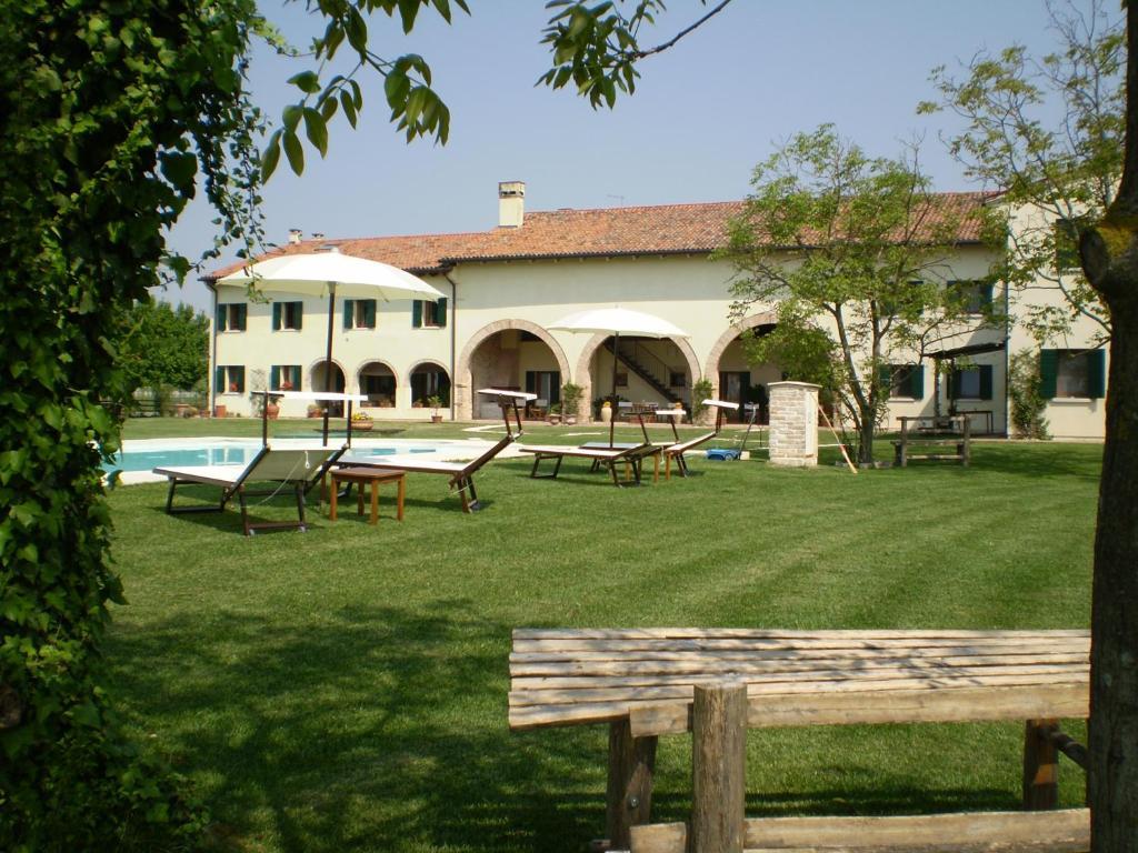 Il Rifugio Del Poeta Guest House San Biagio di Callalta Ngoại thất bức ảnh